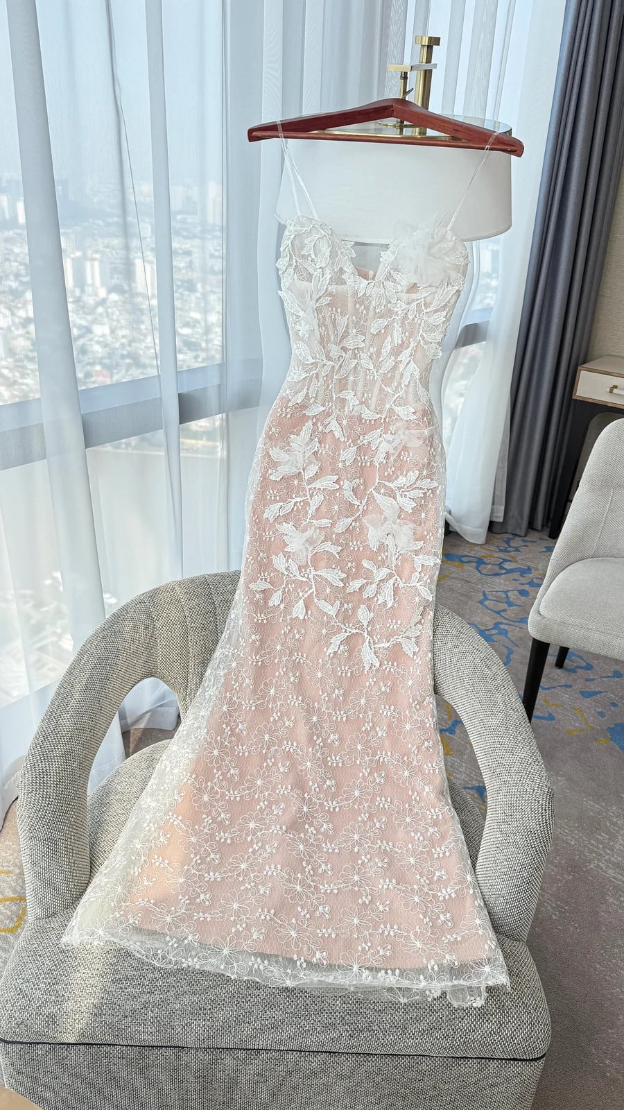 Aurora, back view