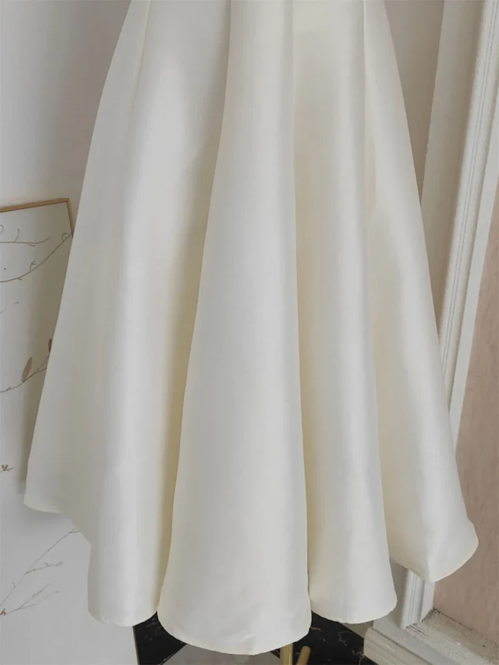 Bianca, skirt detail